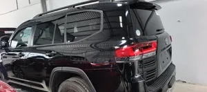 Toyota Land Cruiser 2022 Black