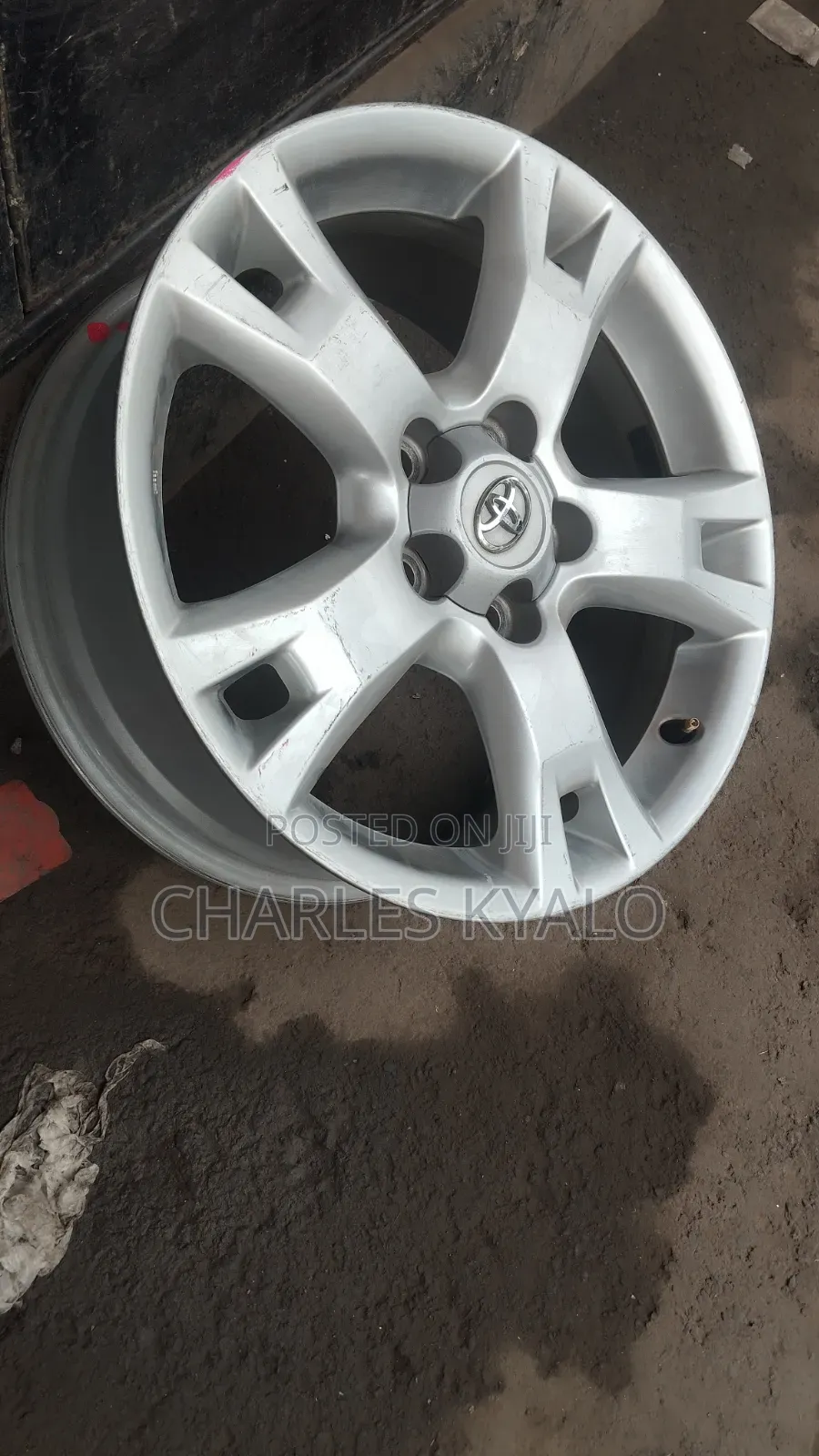 Size 17 7j RAV4 Ex Japan Rims