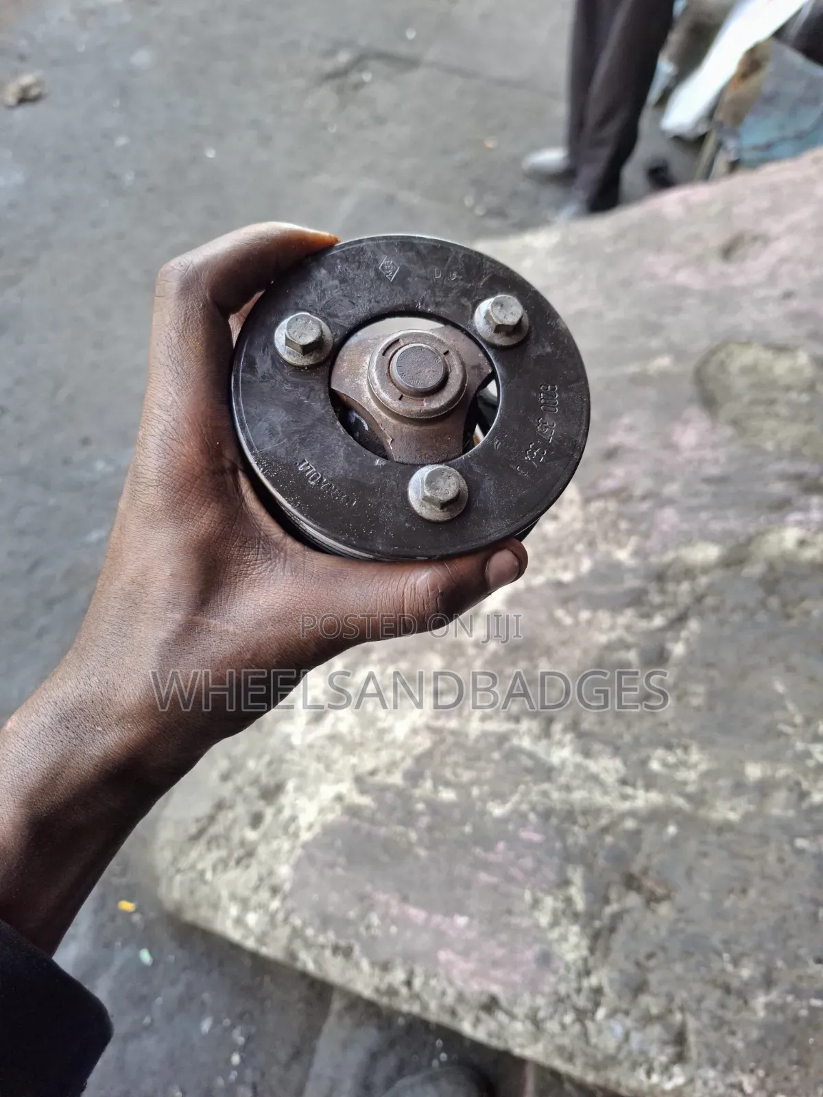 Nissan M9R Waterpump