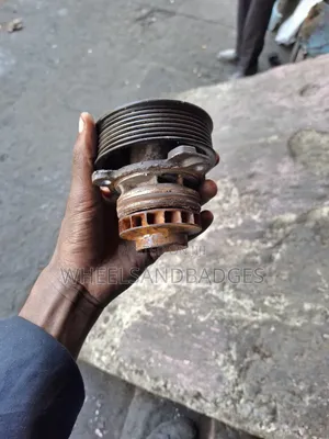 Nissan M9R Waterpump