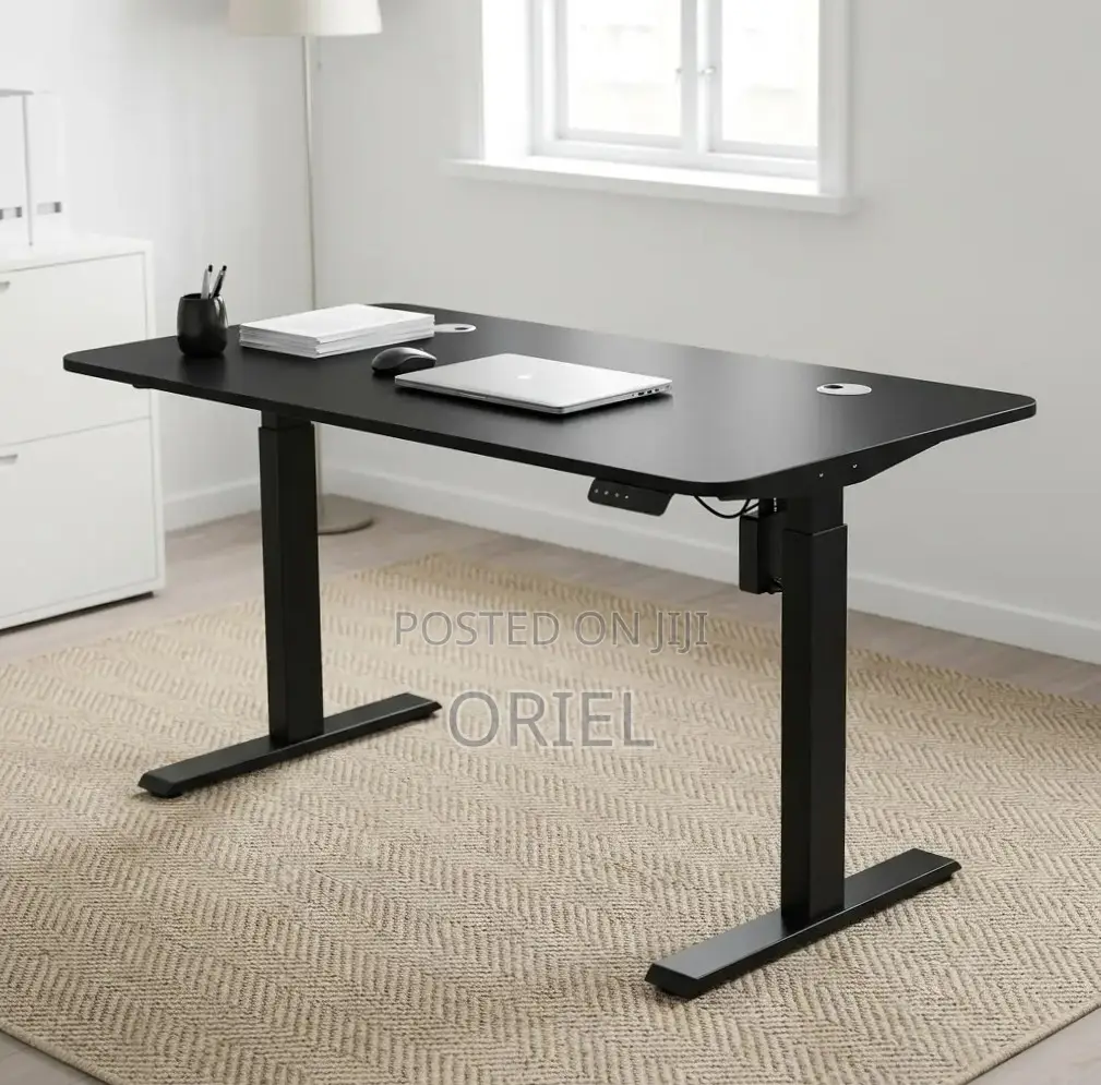 Office Desk : Electric Height Adjustable 120CM White Table