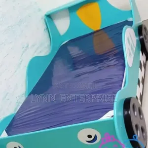 3*6 Kids Baby Cot Bed With Decorated Side Wheel