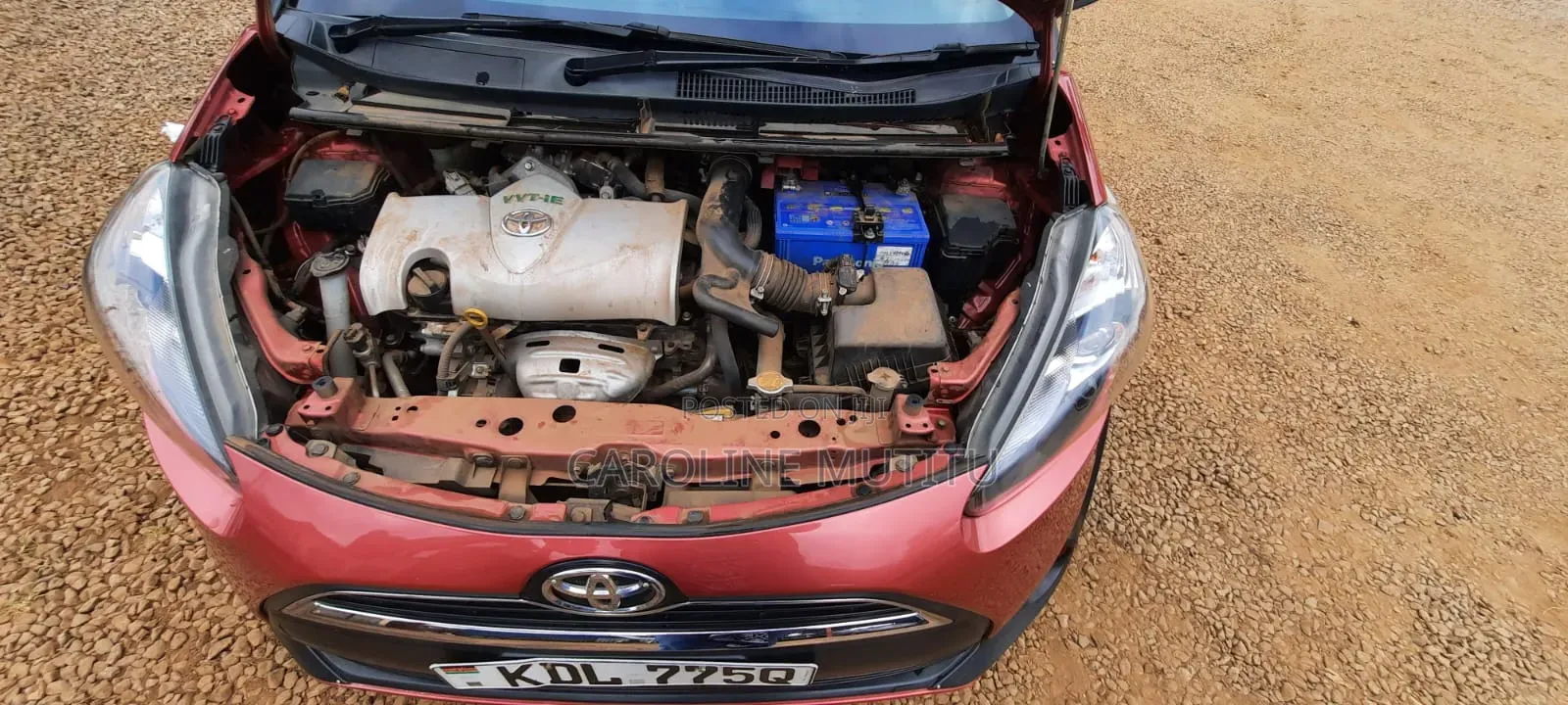 Toyota Sienta 2016 Burgundy