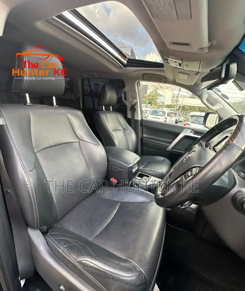 Toyota Land Cruiser Prado 2.8 2019 Black