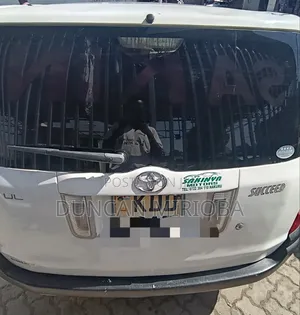 Toyota Succeed SV Premium 2014 White