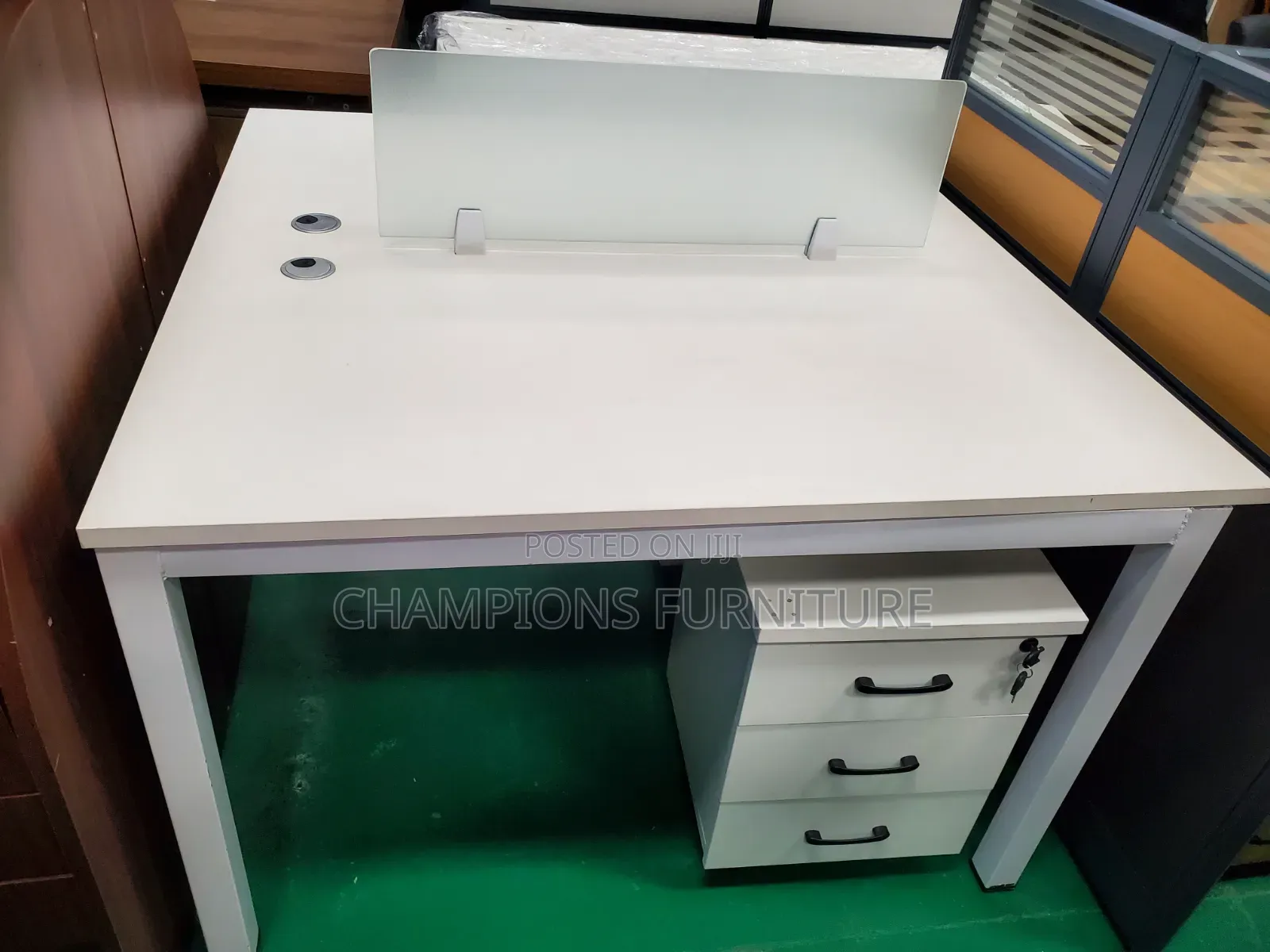 White 2-Way Modular Office Workstation With Pedestal Cabinet