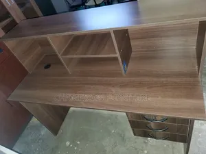 Wooden Reception Desk With Counter Top