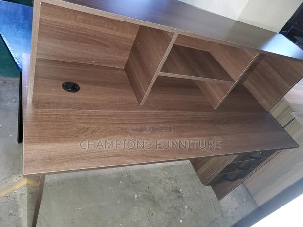 Wooden Reception Desk With Counter Top - thumbnail 4
