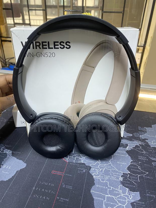 Wireless Headphones - thumbnail 3