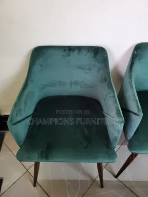 Elegant Green Velvet Accent Chair