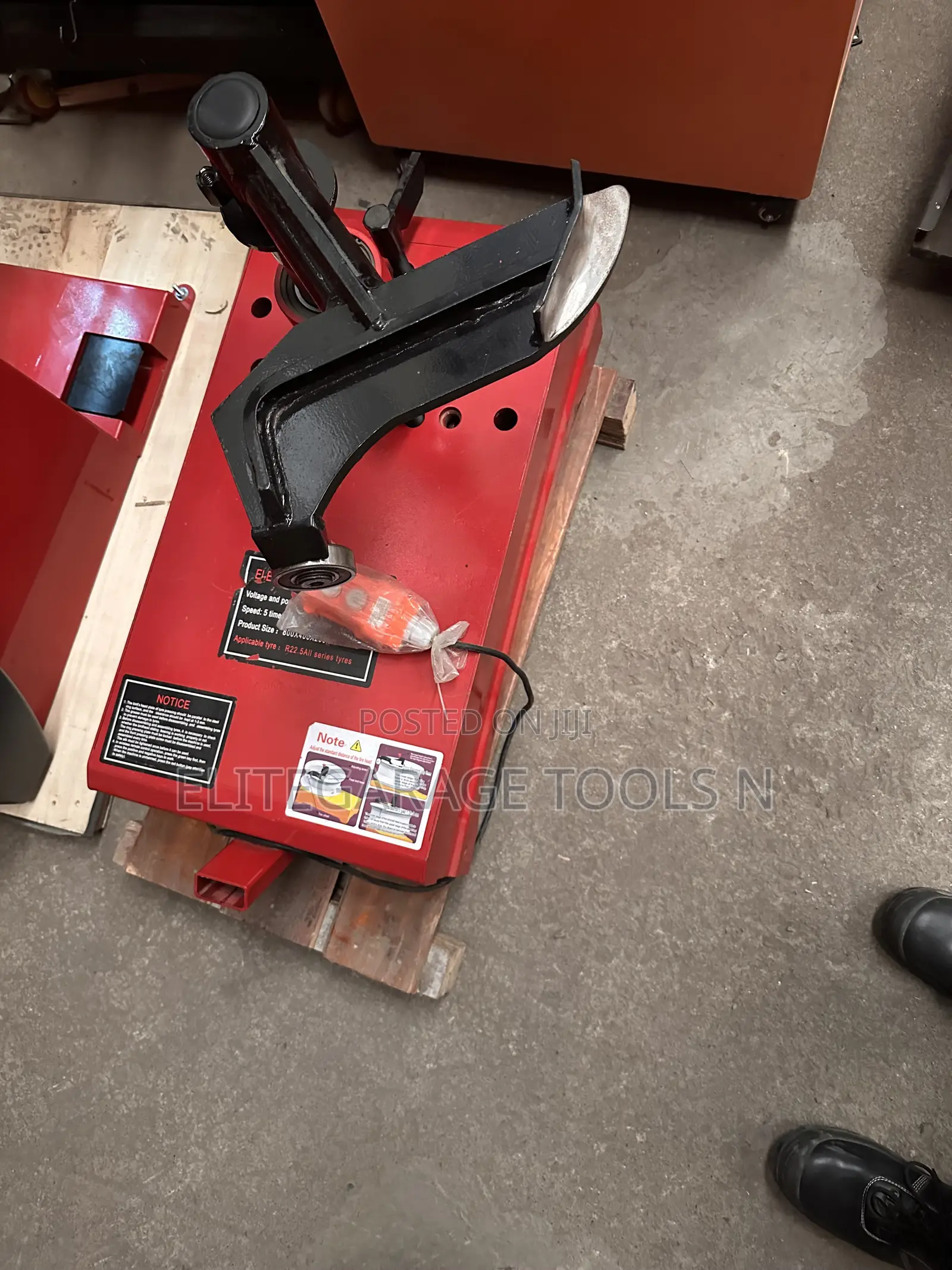 High Quality Simple Truck Tyre Changer