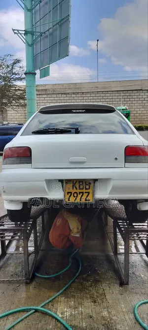 Subaru Impreza 2.0 WRX STi 2002 White