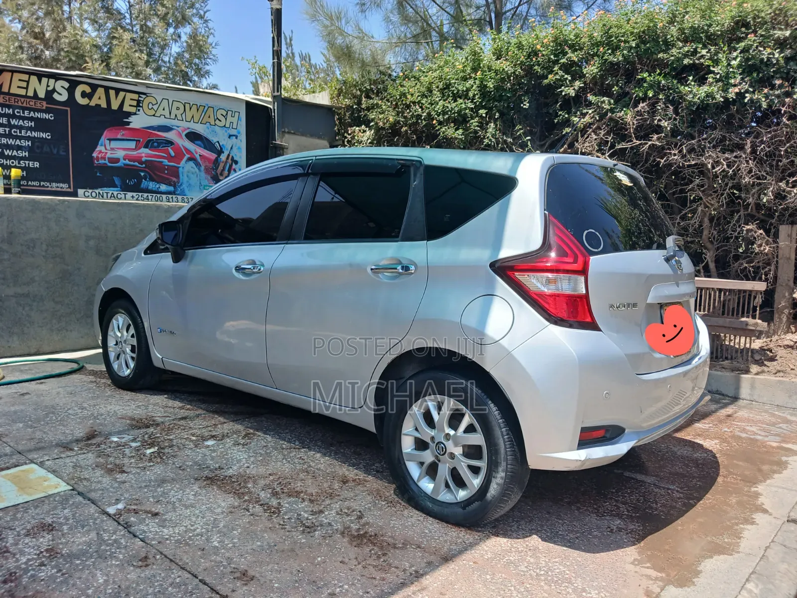Chauffeur Driven Car Hire (With Driver)