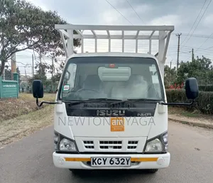Isuzu NKR Local