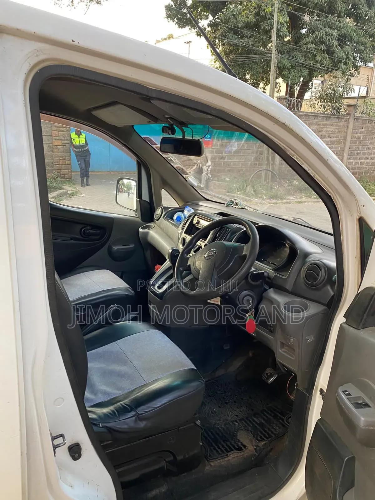 Nissan NV200 2012 White