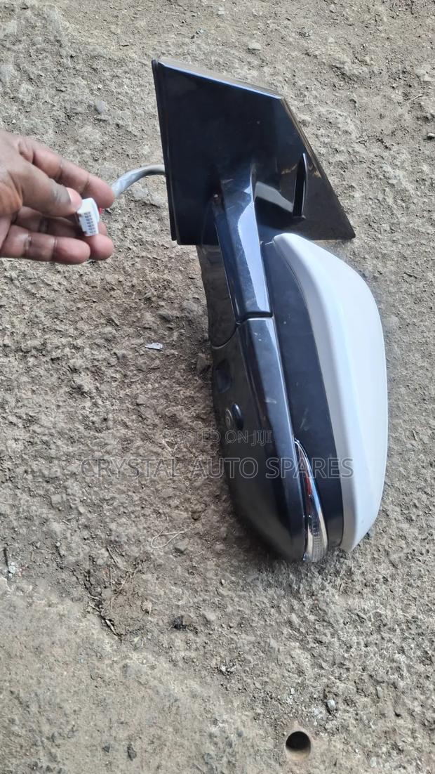 Harrier 2014-2019 Side Mirror With Camera - thumbnail 2