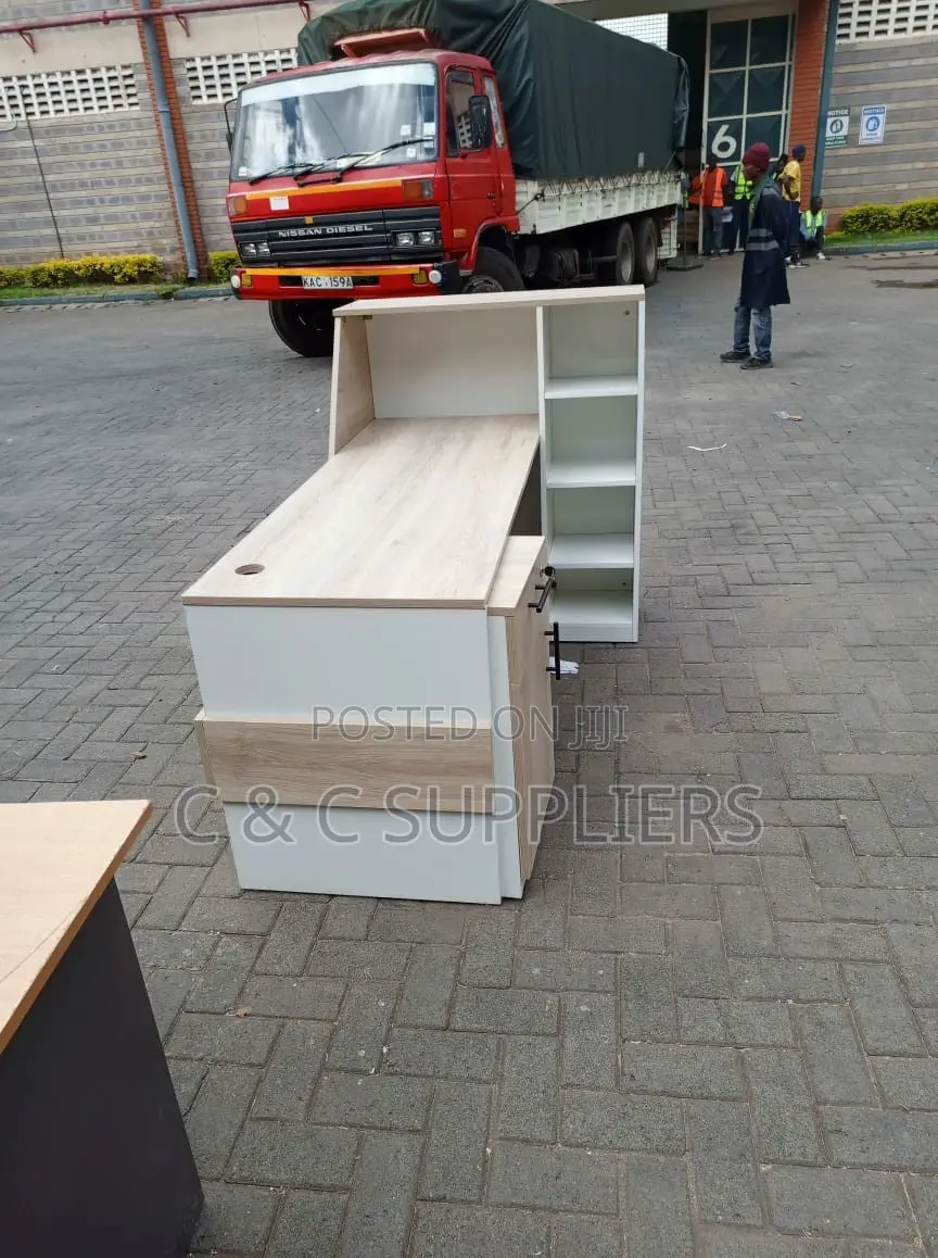 Custom 160cm Reception Table.