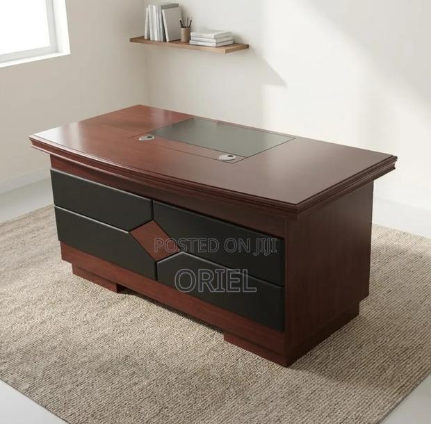 Office Desk : 1.4M Corporate Mahogany Desk - thumbnail 6