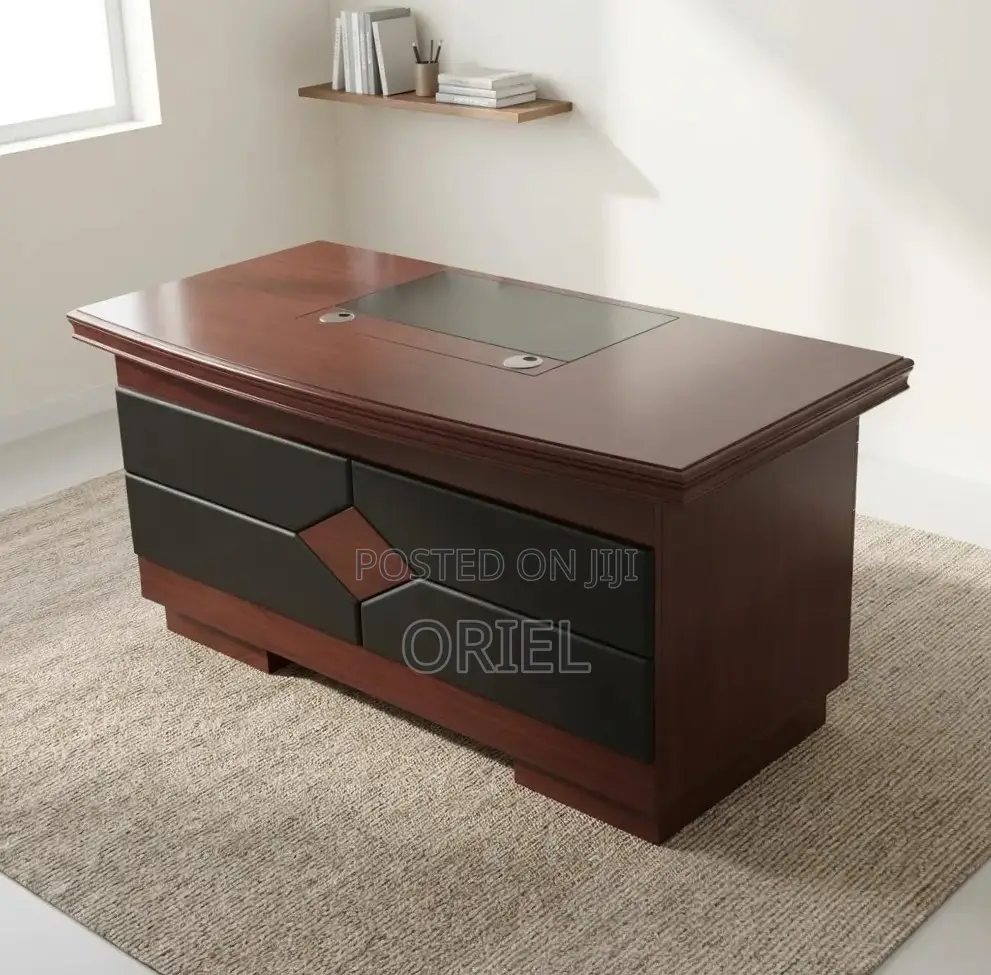 Office Desk : 1.4M Corporate Mahogany Desk