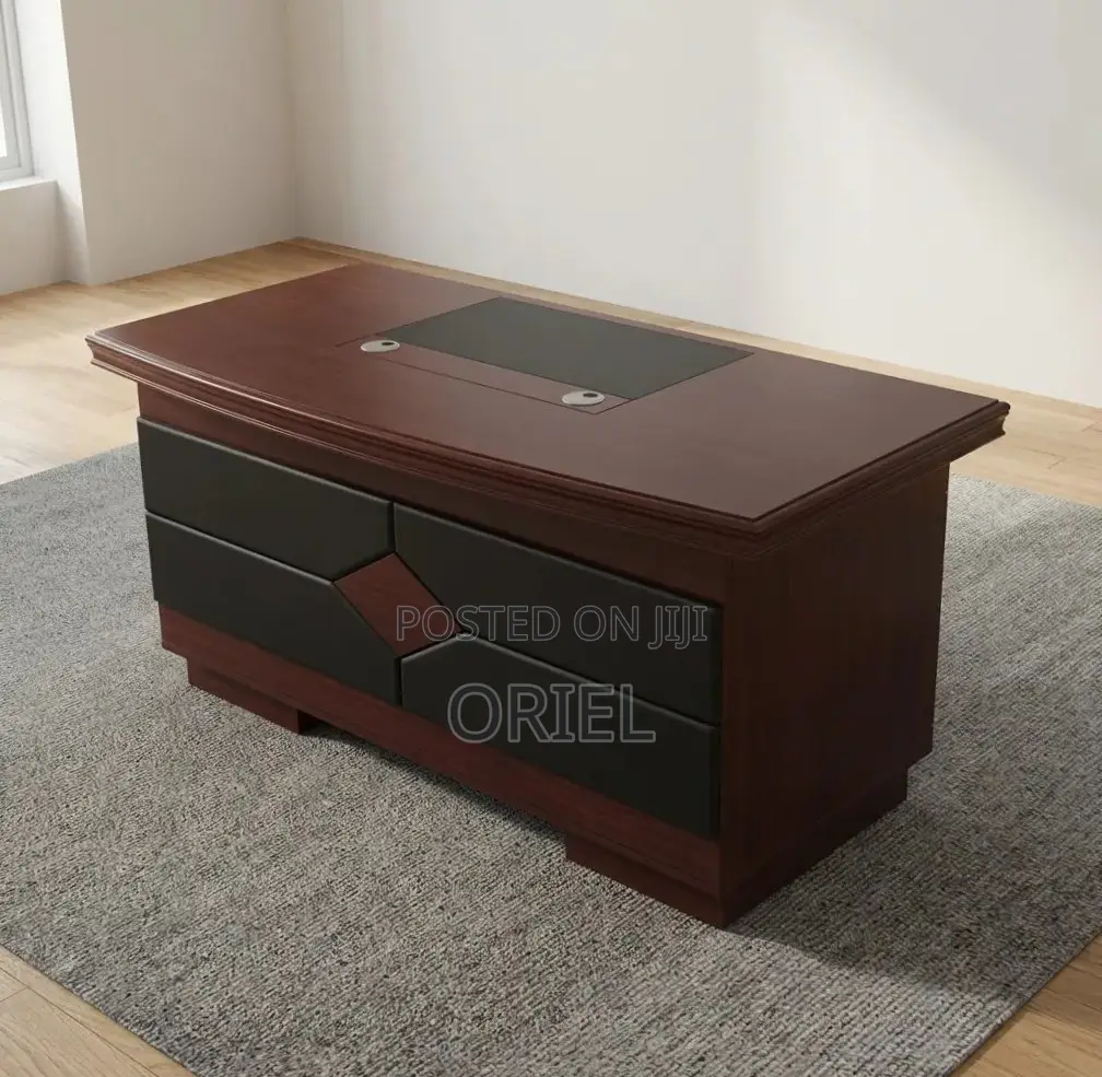 Office Desk : 1.4M Corporate Mahogany Desk
