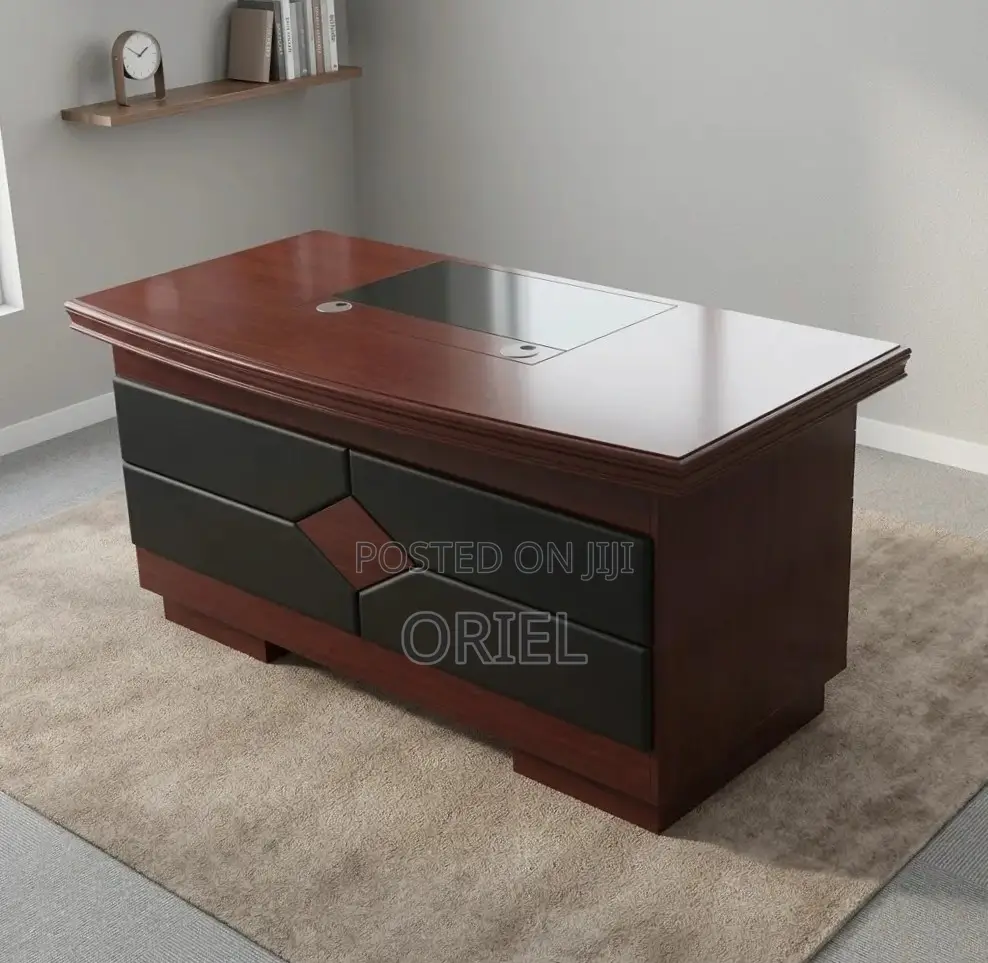 Office Desk : 1.4M Corporate Mahogany Desk