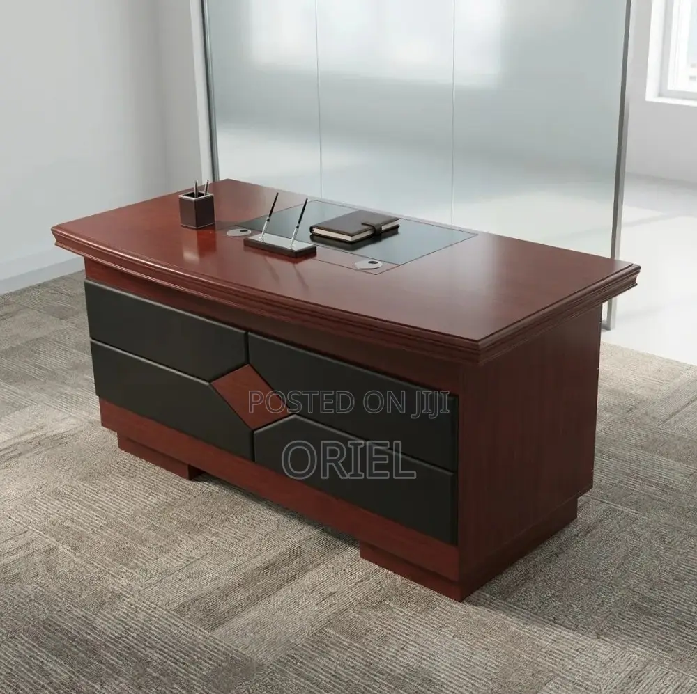 Office Desk : 1.4M Corporate Mahogany Desk