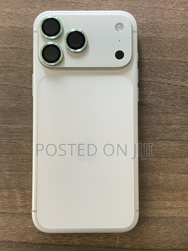 Apple iPhone 17 Pro Max 256 GB Silver
