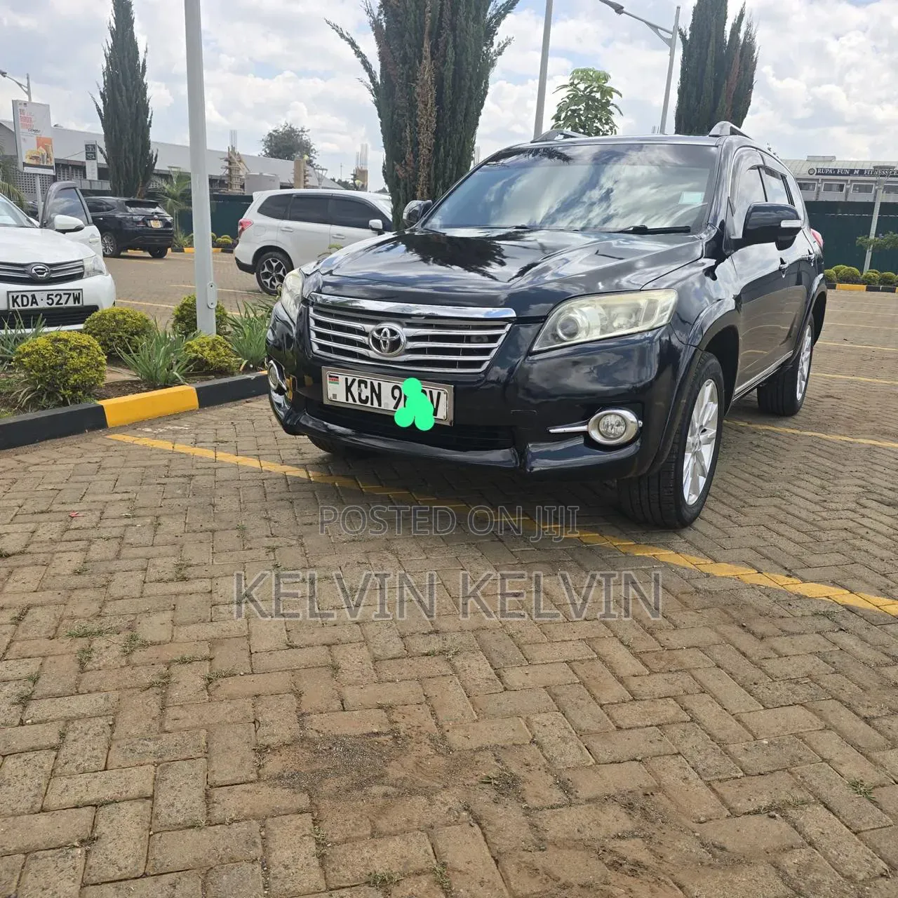 Toyota Vanguard 2012 Black