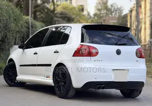 Volkswagen Golf GTI 2008 White