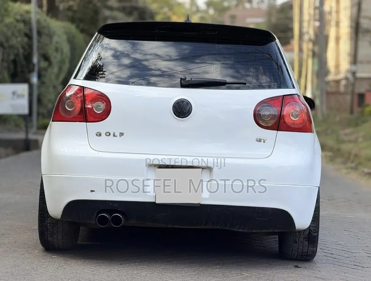 Volkswagen Golf GTI 2008 White