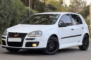 Volkswagen Golf GTI 2008 White