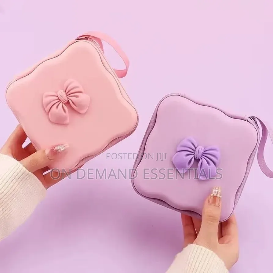 *Cute Bow Heart Design Sanitary Pad / Cable Organizer