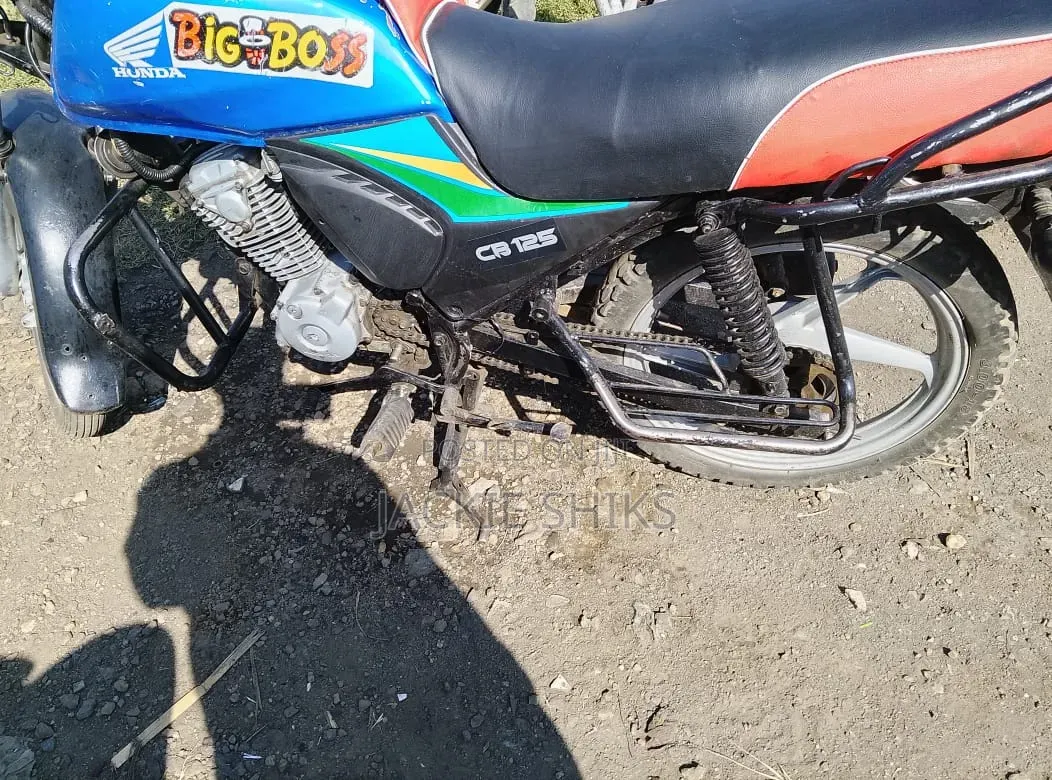 Honda Dream Neo 2026 Red