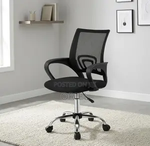 Office Chair : Clerical Office Staff Chair