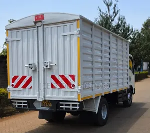 Isuzu NMR 2021 White