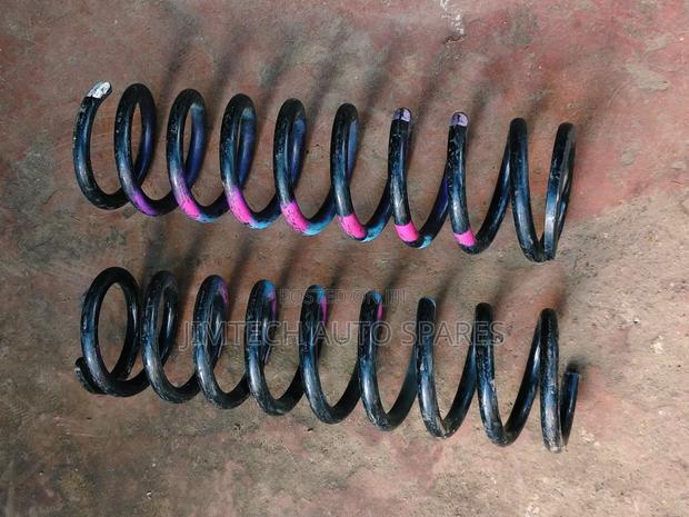 Toyota Hilux Double Cab and Single Cab Coil Spring - thumbnail 2