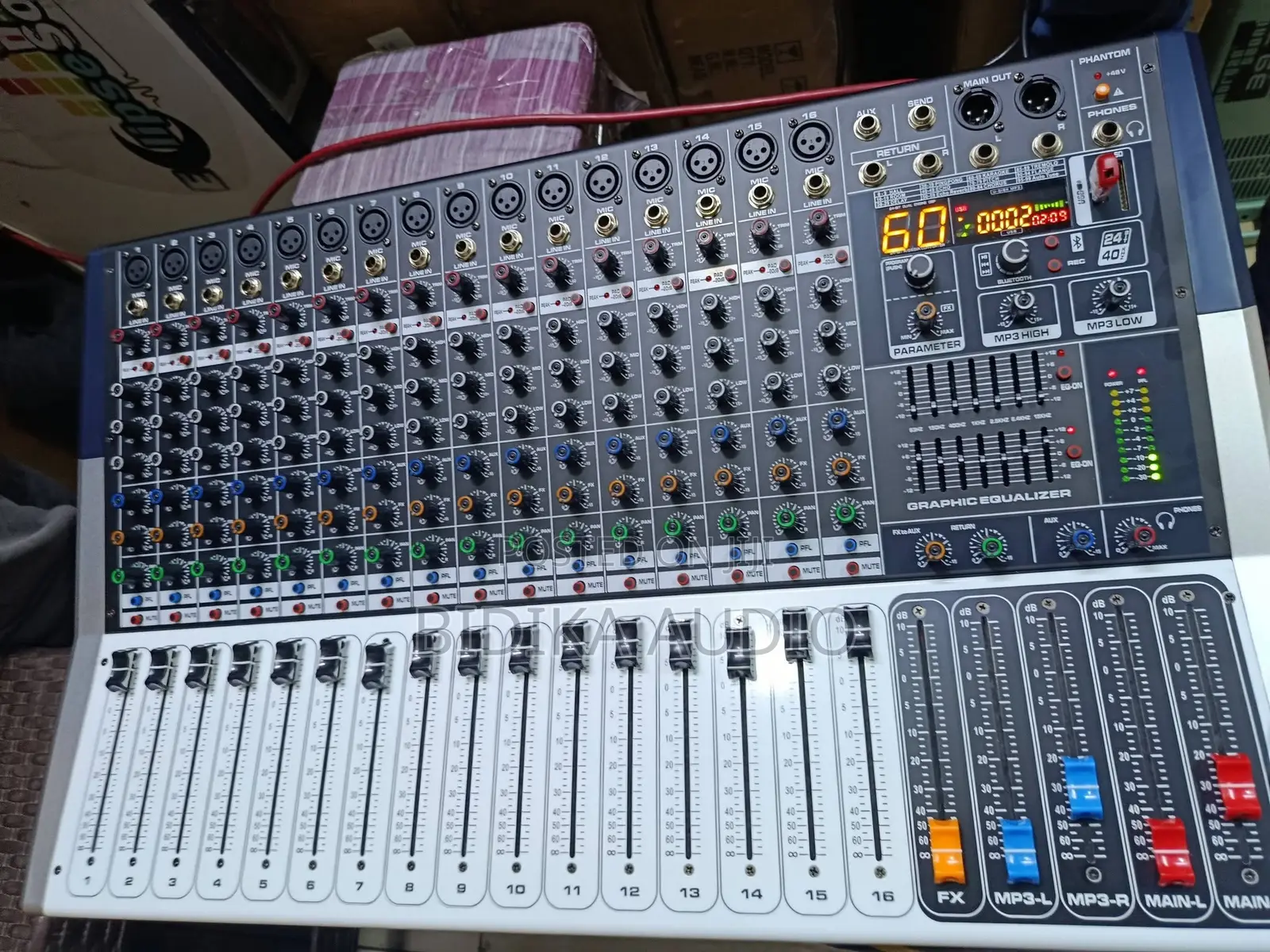 16-Channel Studio Mixing Desk With Bluetooth, USB Recording DSP Eff