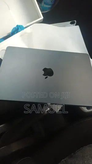 Laptop Apple MacBook Air 16GB Apple M4 SSD 256GB