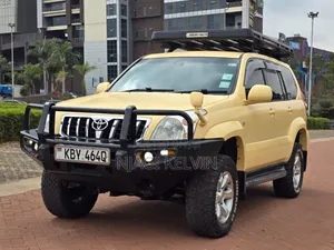 Toyota Land Cruiser Prado 3.0 D-4D 5dr 2007 Yellow