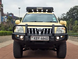 Toyota Land Cruiser Prado 3.0 D-4D 5dr 2007 Yellow