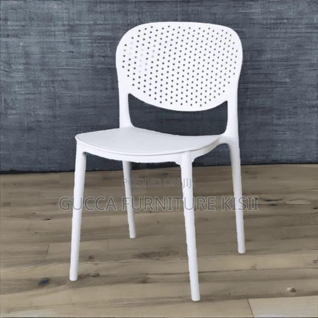 Home Chairs; Plastic Stackable Café Chairs