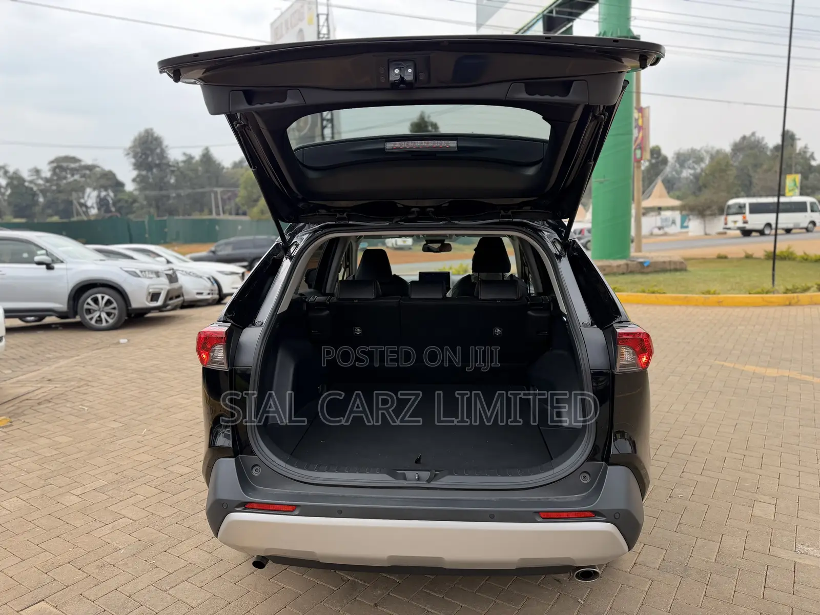 Toyota RAV4 Adventure 2019 Black