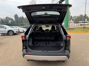 Toyota RAV4 Adventure 2019 Black