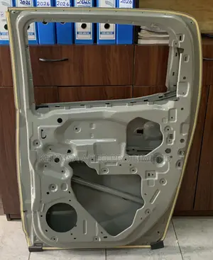 Dmax 2020 Rear Door