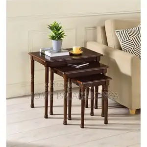 Nesting Table; Traditional Mahogany Nesting Coffee Table Set