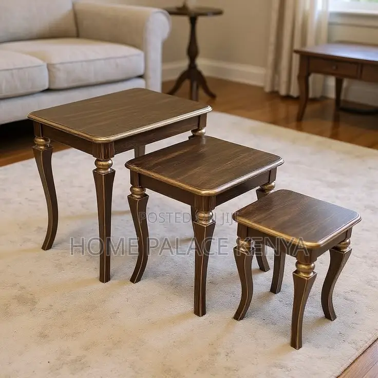 Nesting Table; Traditional Mahogany Nesting Coffee Table Set