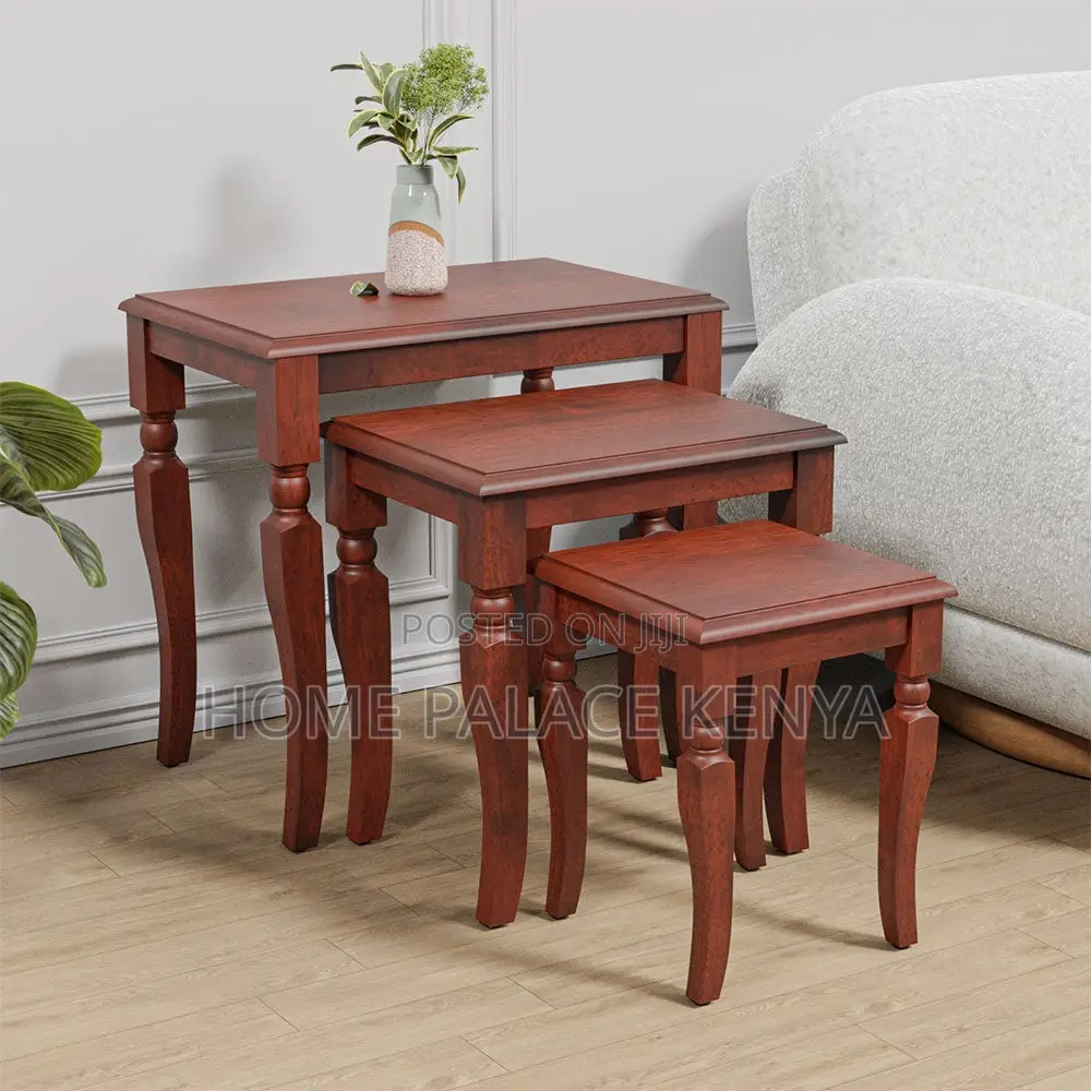 Nesting Table; Traditional Mahogany Nesting Coffee Table Set