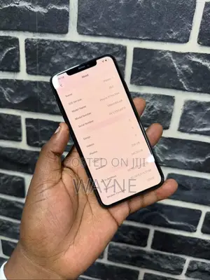 Apple iPhone XR 64 GB Black
