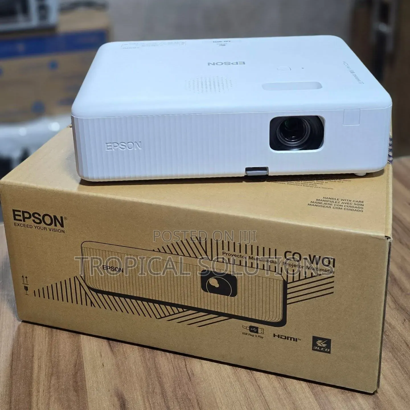 Epson CO-W01 Projector 3000 Lumens ,3LCD Technology