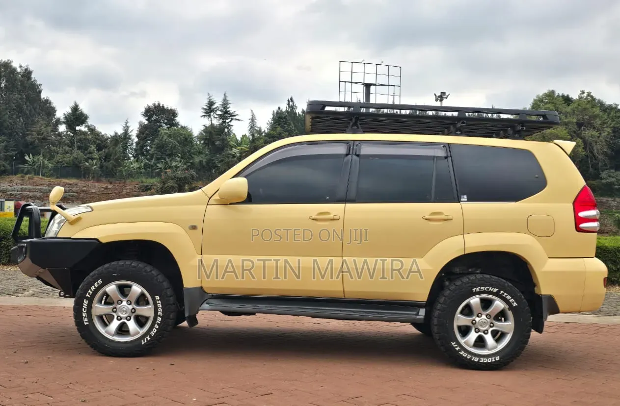 Toyota Land Cruiser Prado 2007 Yellow